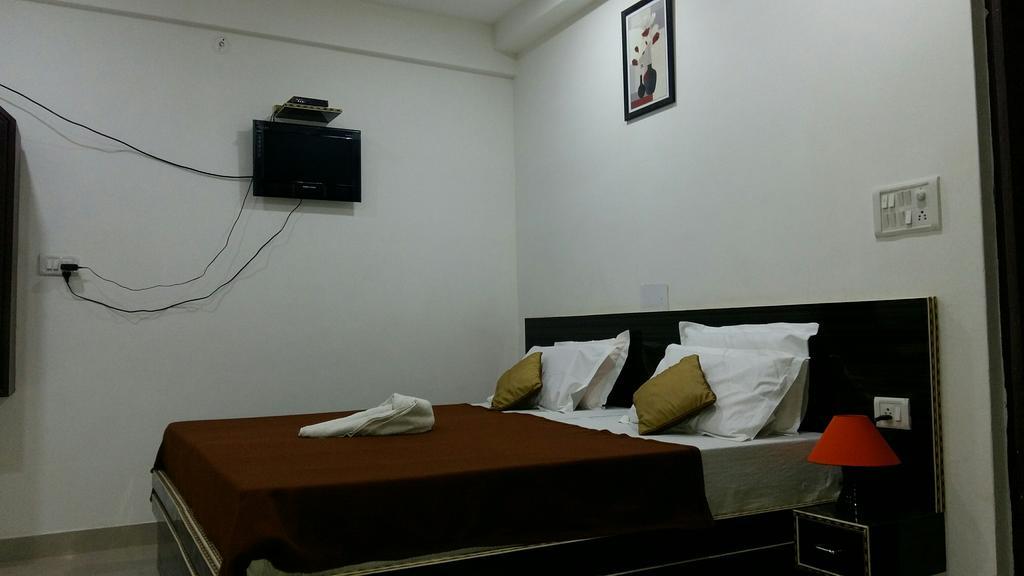 אגרה Hotel Safari מראה חיצוני תמונה