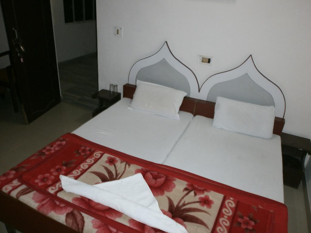 אגרה Hotel Safari מראה חיצוני תמונה