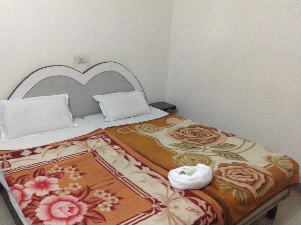 אגרה Hotel Safari מראה חיצוני תמונה