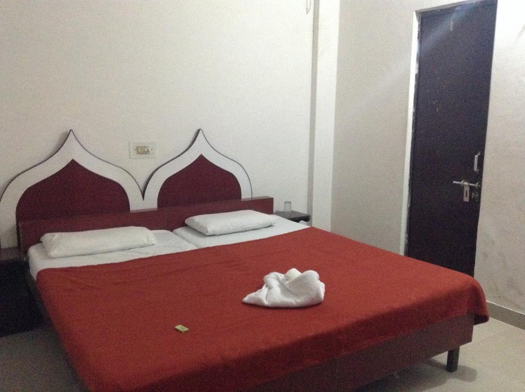 אגרה Hotel Safari מראה חיצוני תמונה