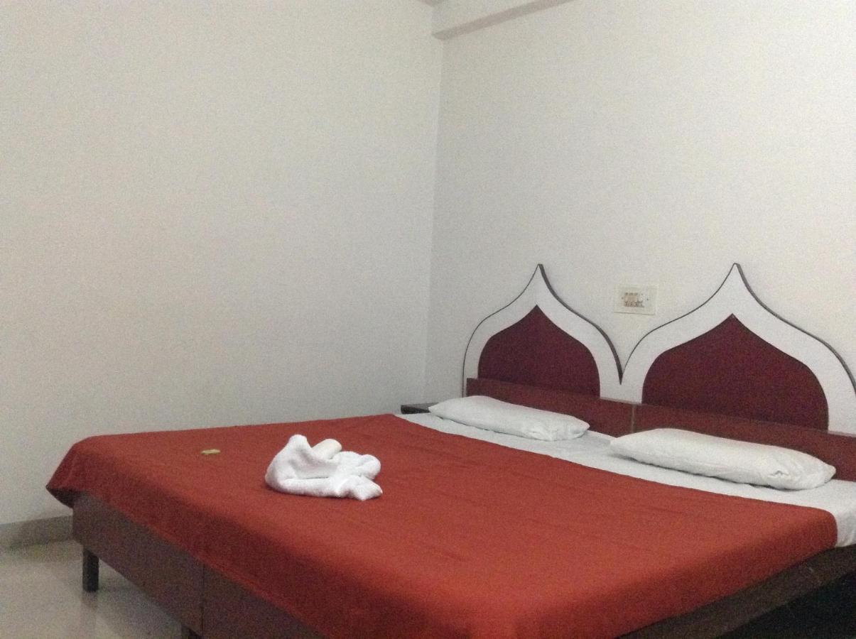 אגרה Hotel Safari מראה חיצוני תמונה